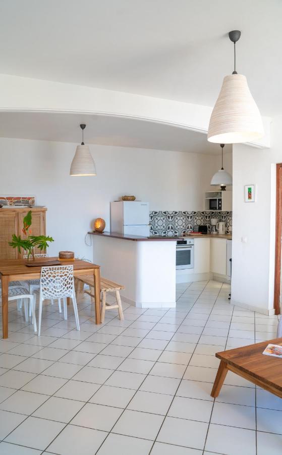 Roches Percees *** Villa Terre-De-Haut Exterior foto